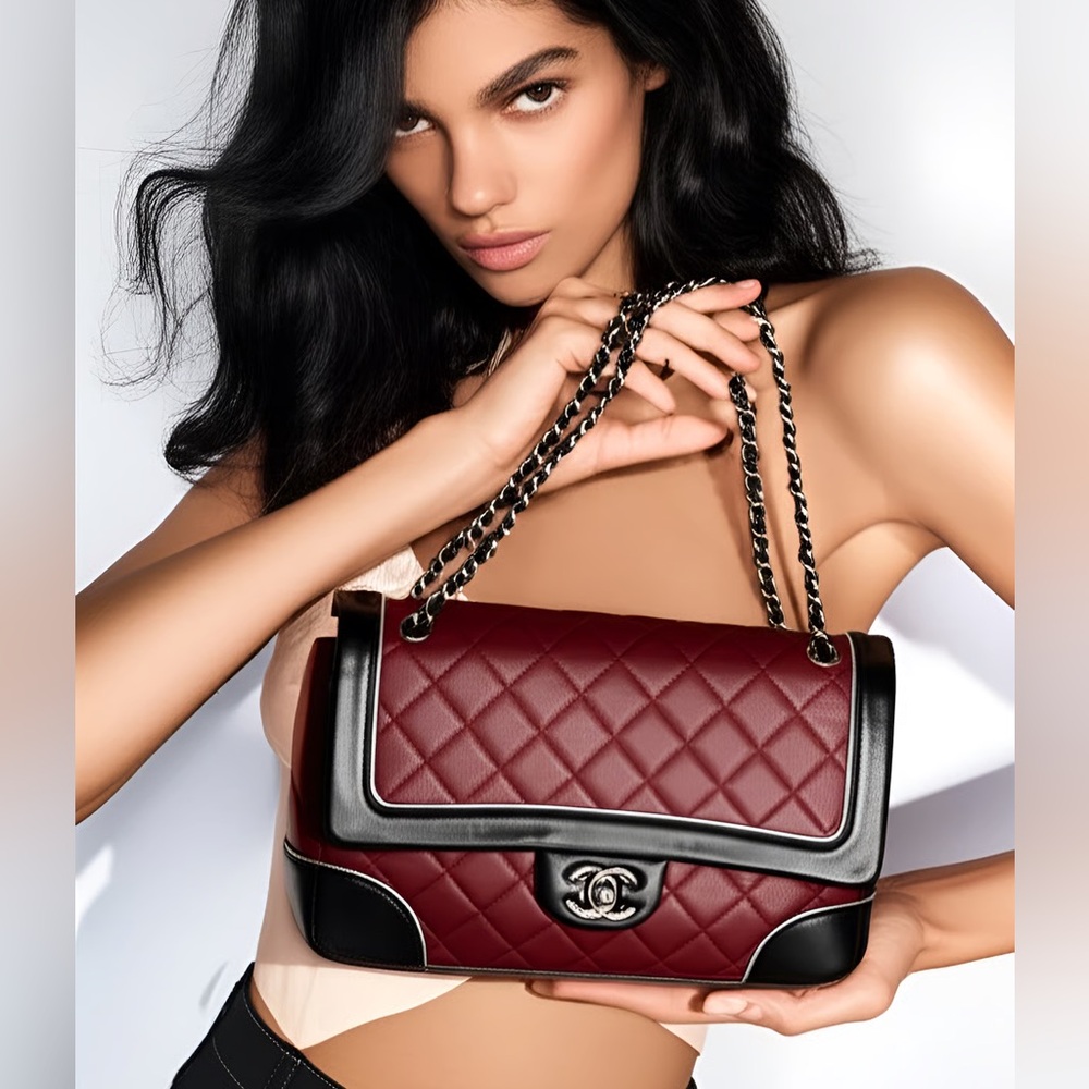 41-25 Preloved Chanel Paris-Salzburg Bicolor Quilted Lambskin Tyrolean Flap